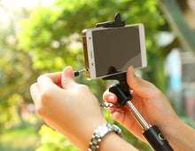 Load image into Gallery viewer, Wired Monopod